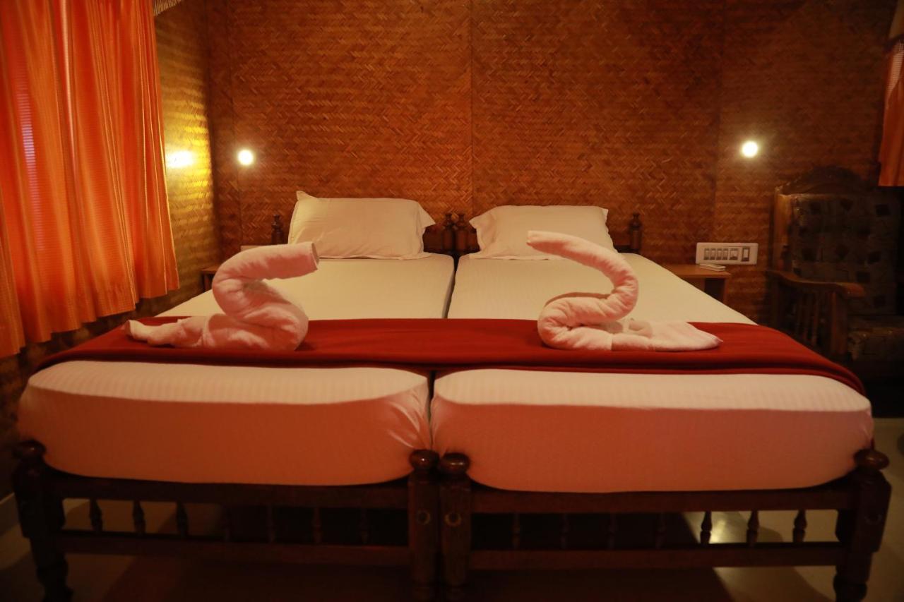 Sajeev Home Stay Cherai Beach Eksteriør billede
