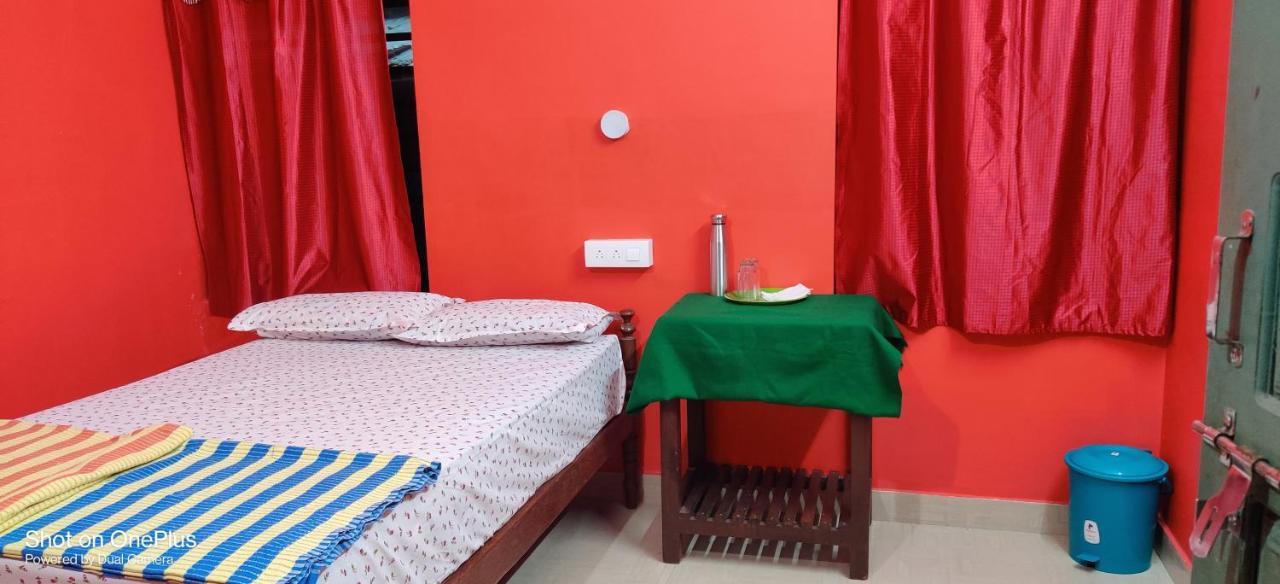 Sajeev Home Stay Cherai Beach Eksteriør billede