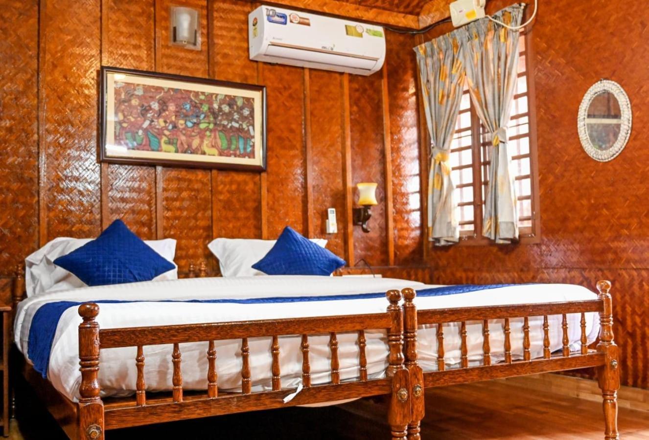Sajeev Home Stay Cherai Beach Værelse billede