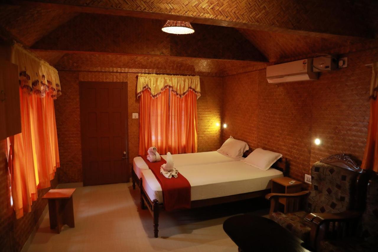 Sajeev Home Stay Cherai Beach Eksteriør billede