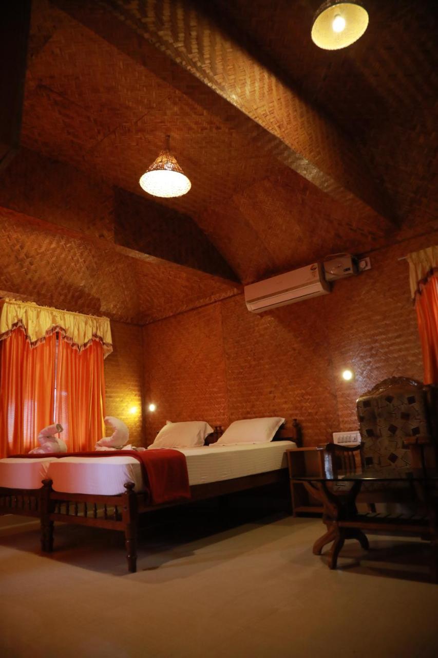 Sajeev Home Stay Cherai Beach Eksteriør billede