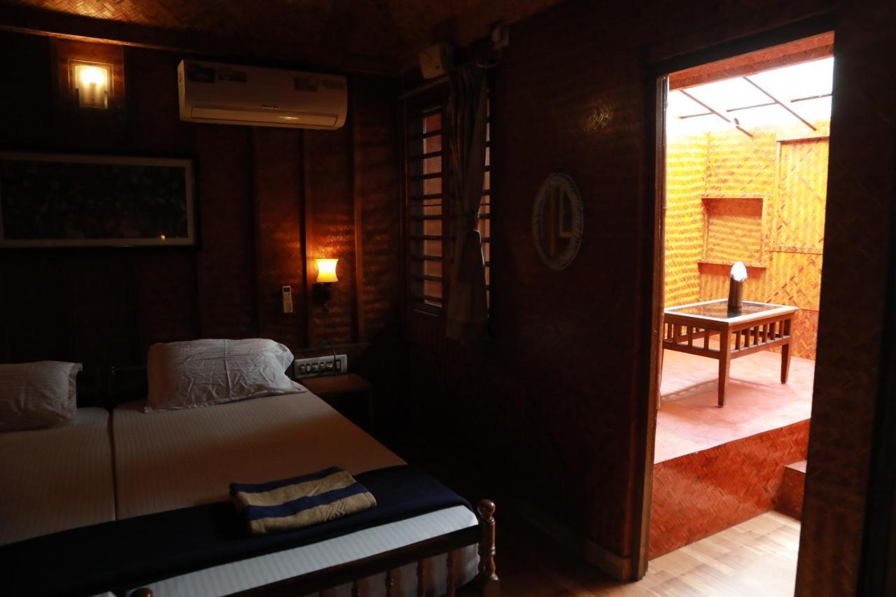 Sajeev Home Stay Cherai Beach Eksteriør billede
